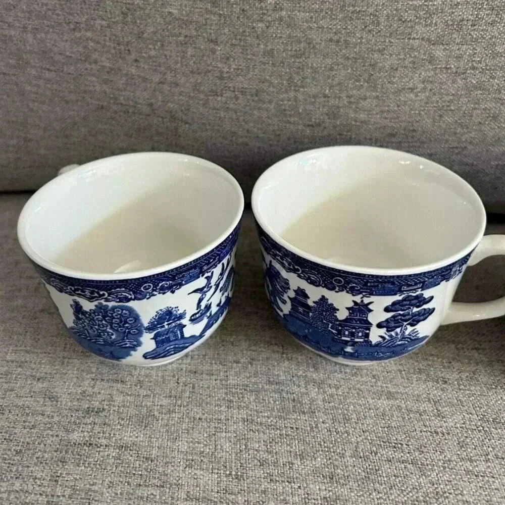 Vintage Set of 4 Blue & White - Blue Willow Coffee Cups Mugs Made In England - Picture 6 of 7